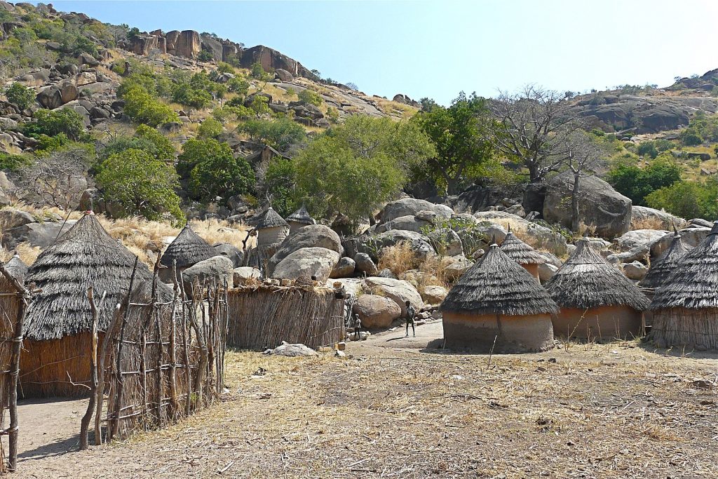 Nuba-heimon kylä