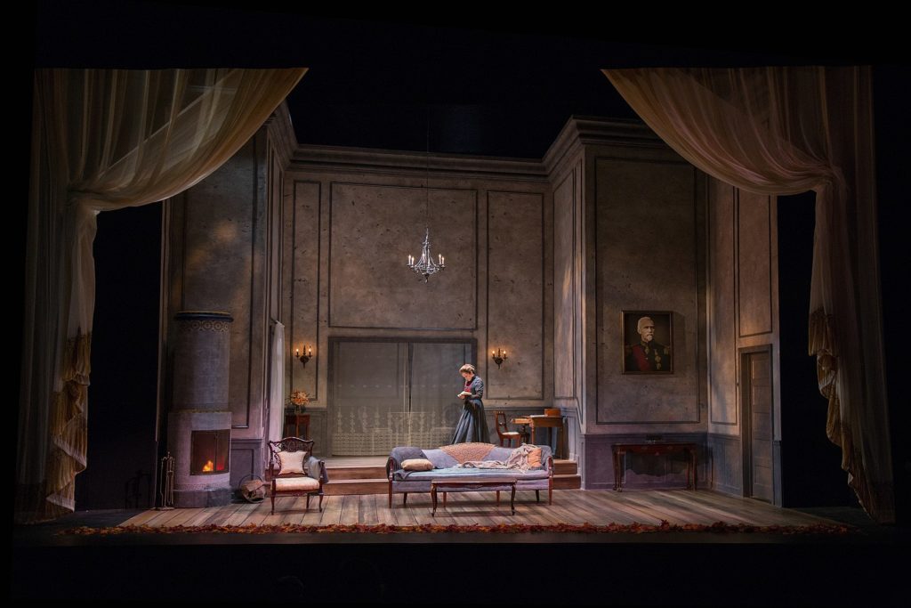 Hedda Gabler