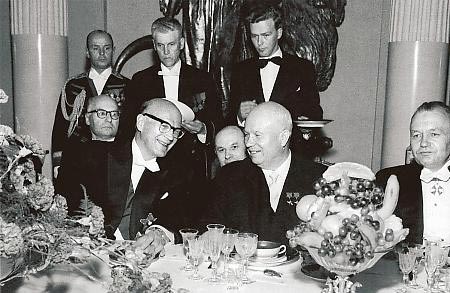 Kekkonen ja Hrustshev.